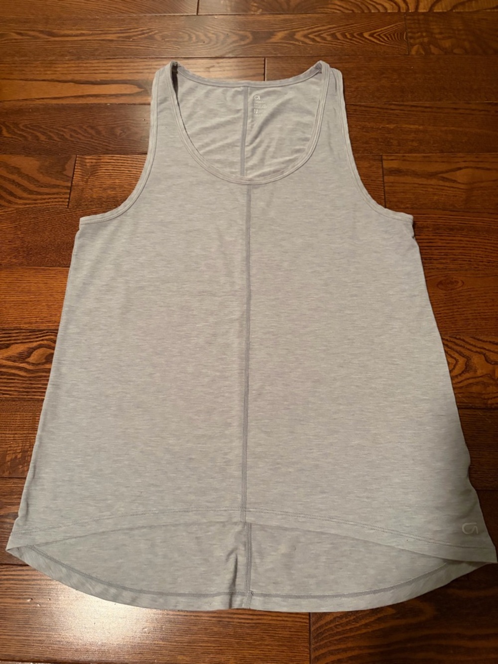 GapFit Breathe Women’s Gray Scoop Neck Tank Sz XS